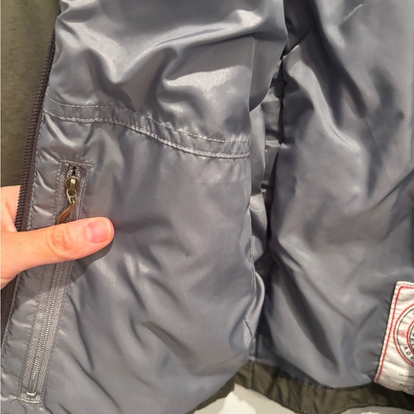 The North Face women’s  Military Green Field Jacket lightweight small neutral - Picture 5 of 11